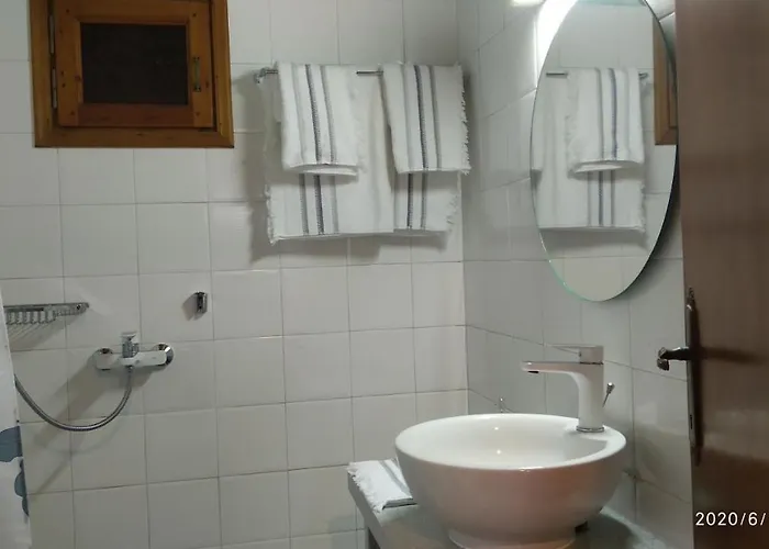 Skiathos Riviera * 푼타